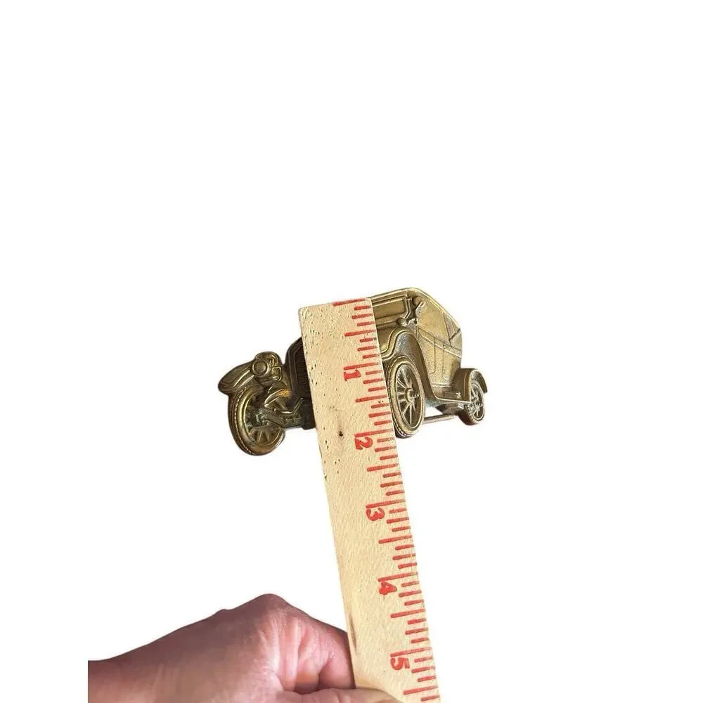 VINTAGE 1978 SOLID BRASS BARON BELT BUCKLE Old Car Vehicle - 605g